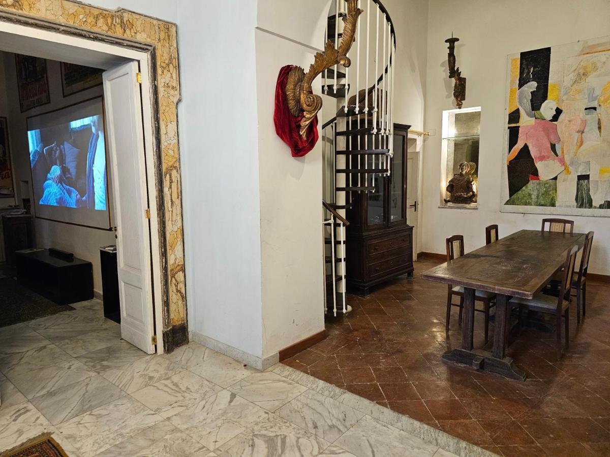 The Spanish Palace, Suites, Rooms, Apartments & Terraces Neapel Exterior foto