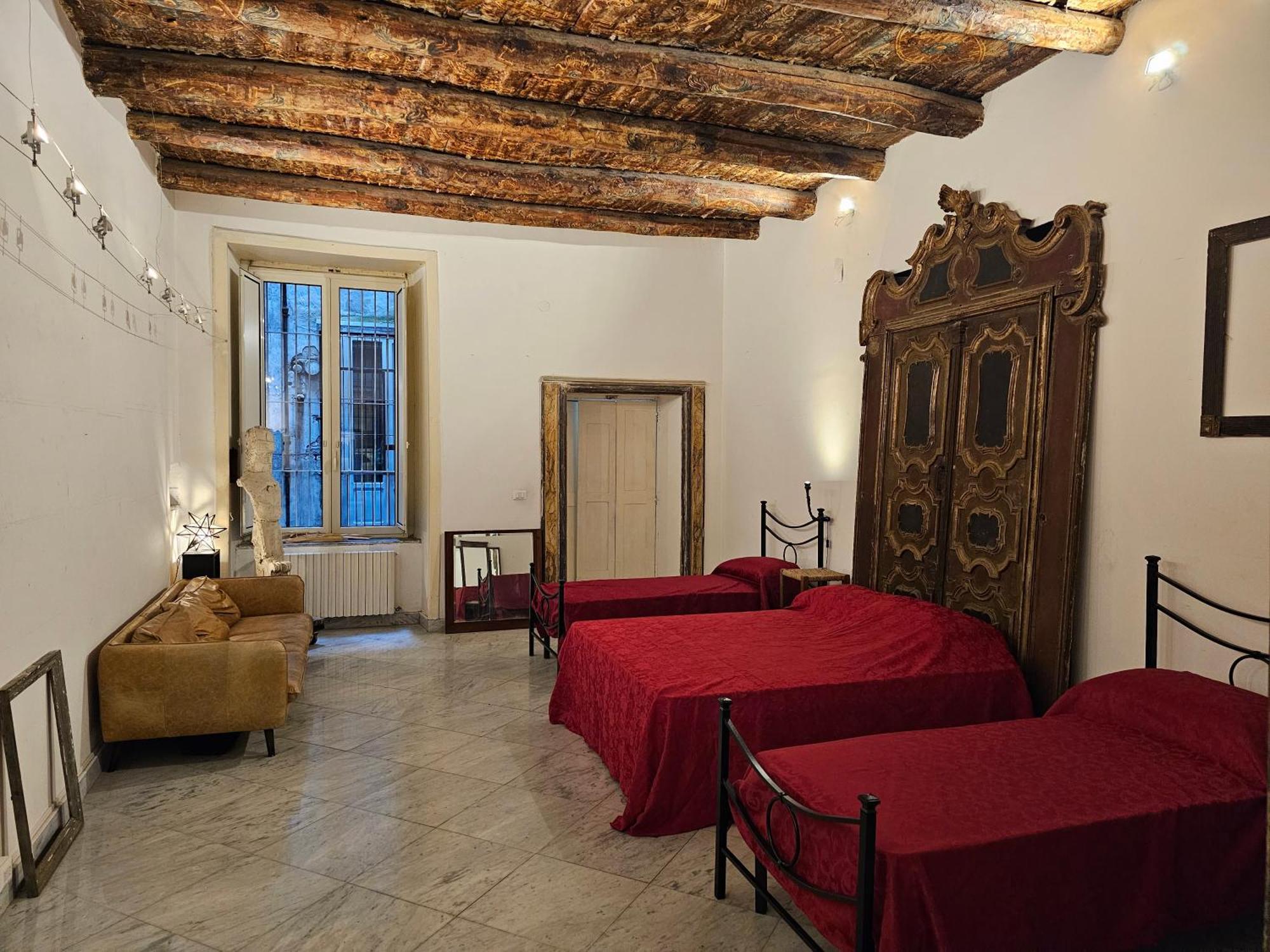 The Spanish Palace, Suites, Rooms, Apartments & Terraces Neapel Exterior foto