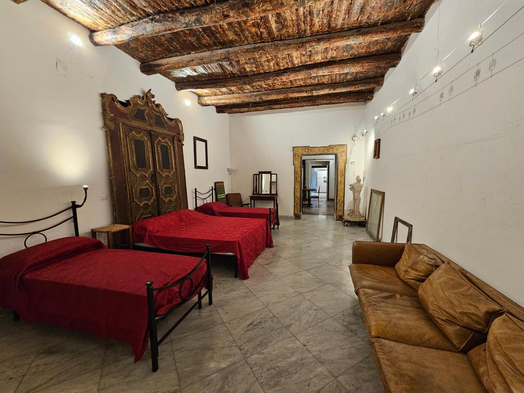 The Spanish Palace, Suites, Rooms, Apartments & Terraces Neapel Zimmer foto