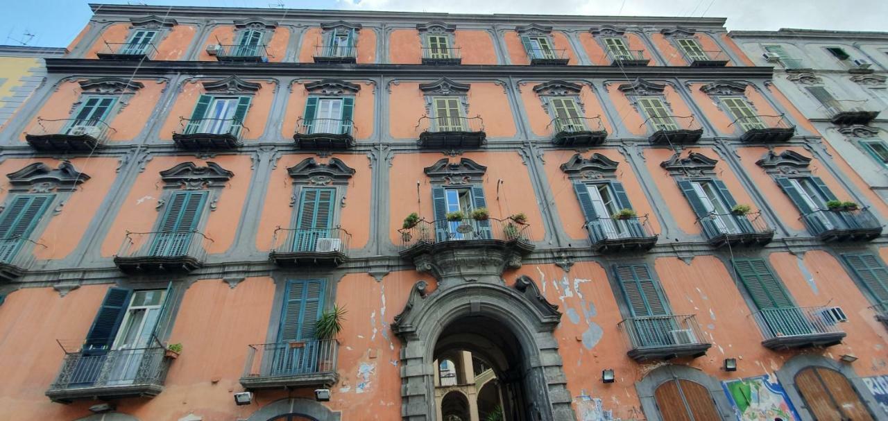 The Spanish Palace, Suites, Rooms, Apartments & Terraces Neapel Exterior foto